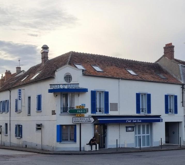 Hotel Sainte-Barbe Guignes-Rabutin 외부 사진