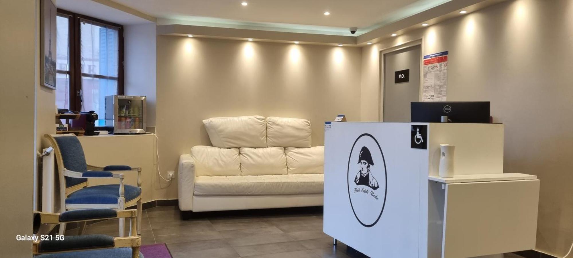 Hotel Sainte-Barbe Guignes-Rabutin 외부 사진